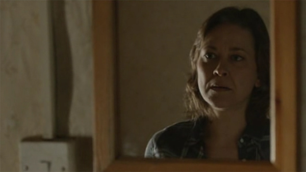 Gillian_BedroomMirror