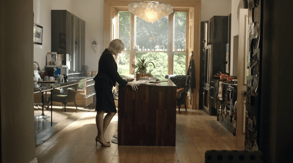 LTIH_S2E05_CarolineInKitchen